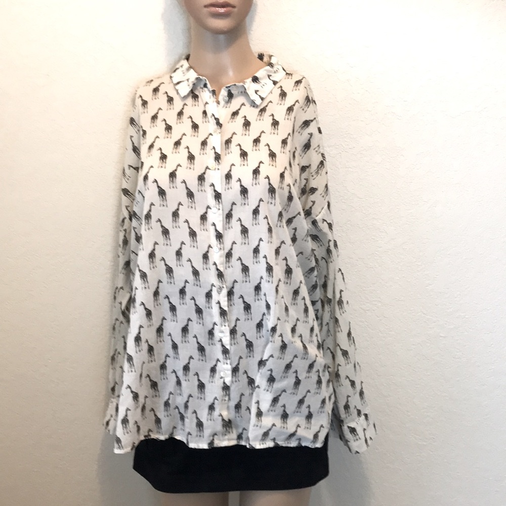 H&M Figural Giraffe Blouse Size 10